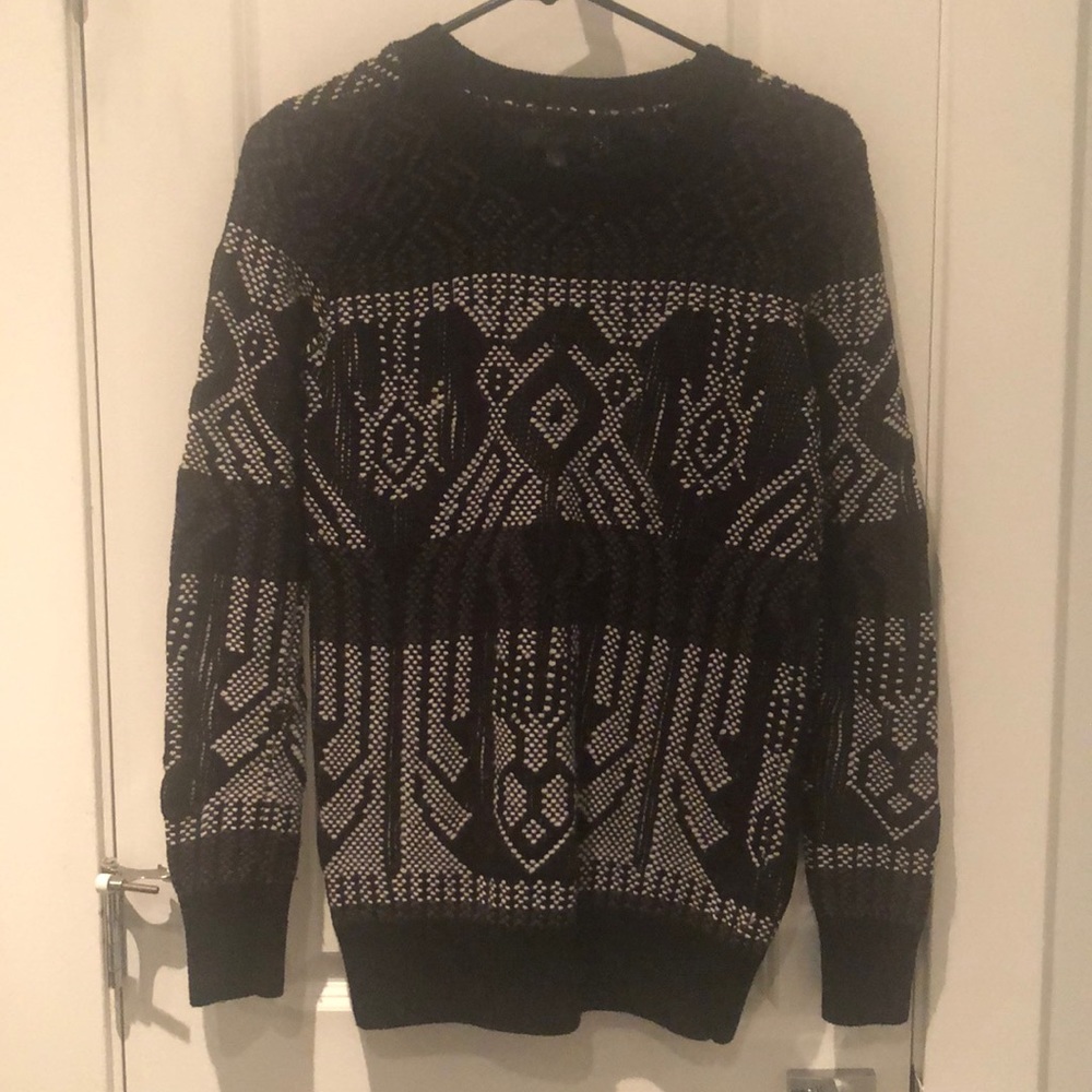 J Crew black and white sweater in XS